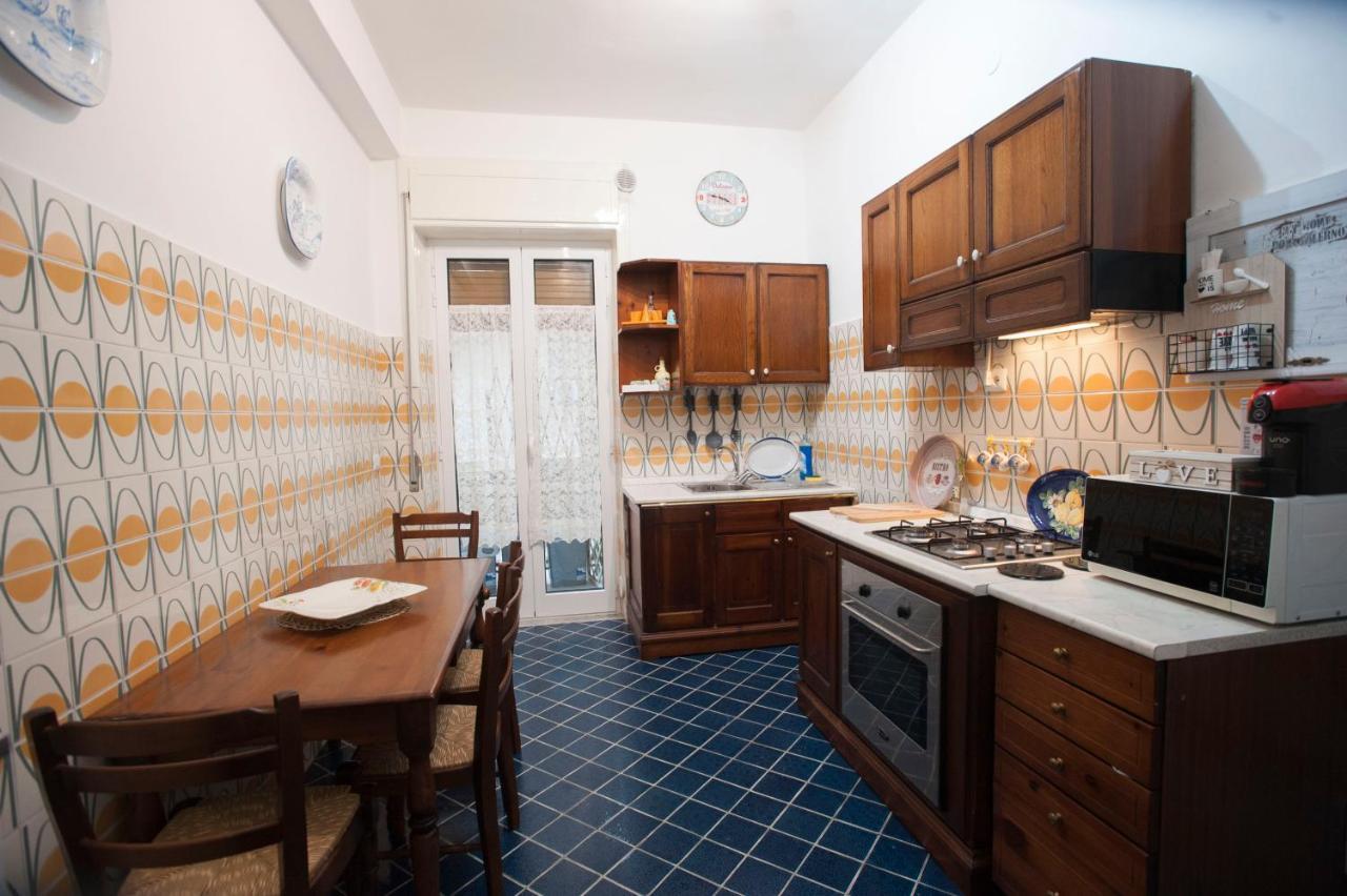 Domus Salerno Apartment Екстериор снимка